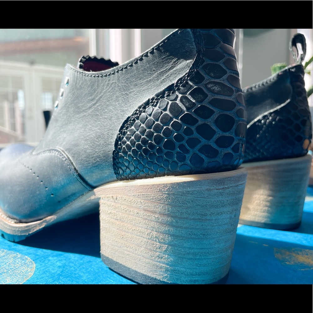 Freebird by Steven Black Leather Ankle Booties - Picture 5 of 7